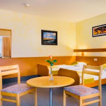 Mc Hotel Karlsruhe Eksteriør billede