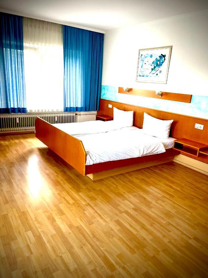 Mc Hotel Karlsruhe Eksteriør billede