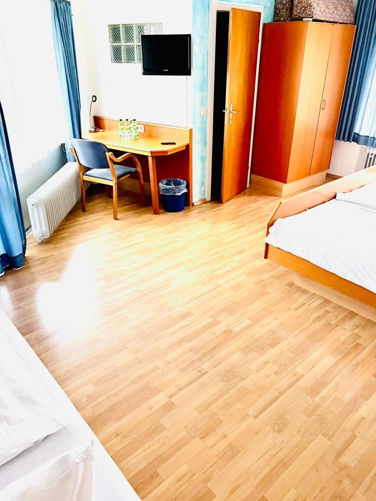 Mc Hotel Karlsruhe Eksteriør billede