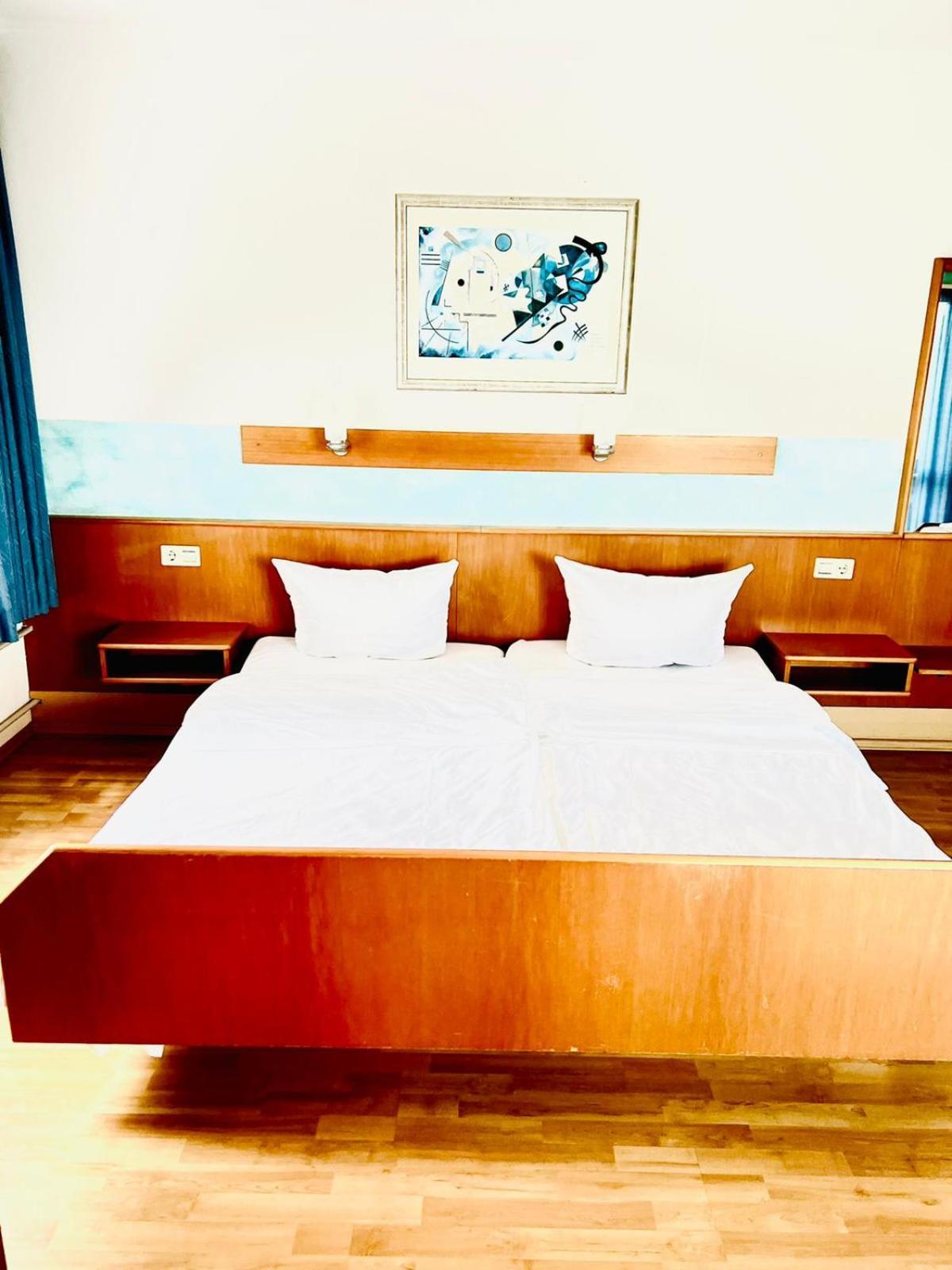 Mc Hotel Karlsruhe Eksteriør billede